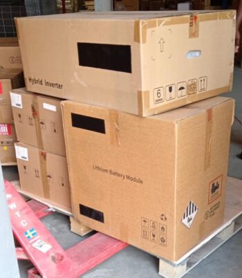 Revov 8kw Hybrid Solar Inverter with 2 X 48v 100Ah Lithium Batteries